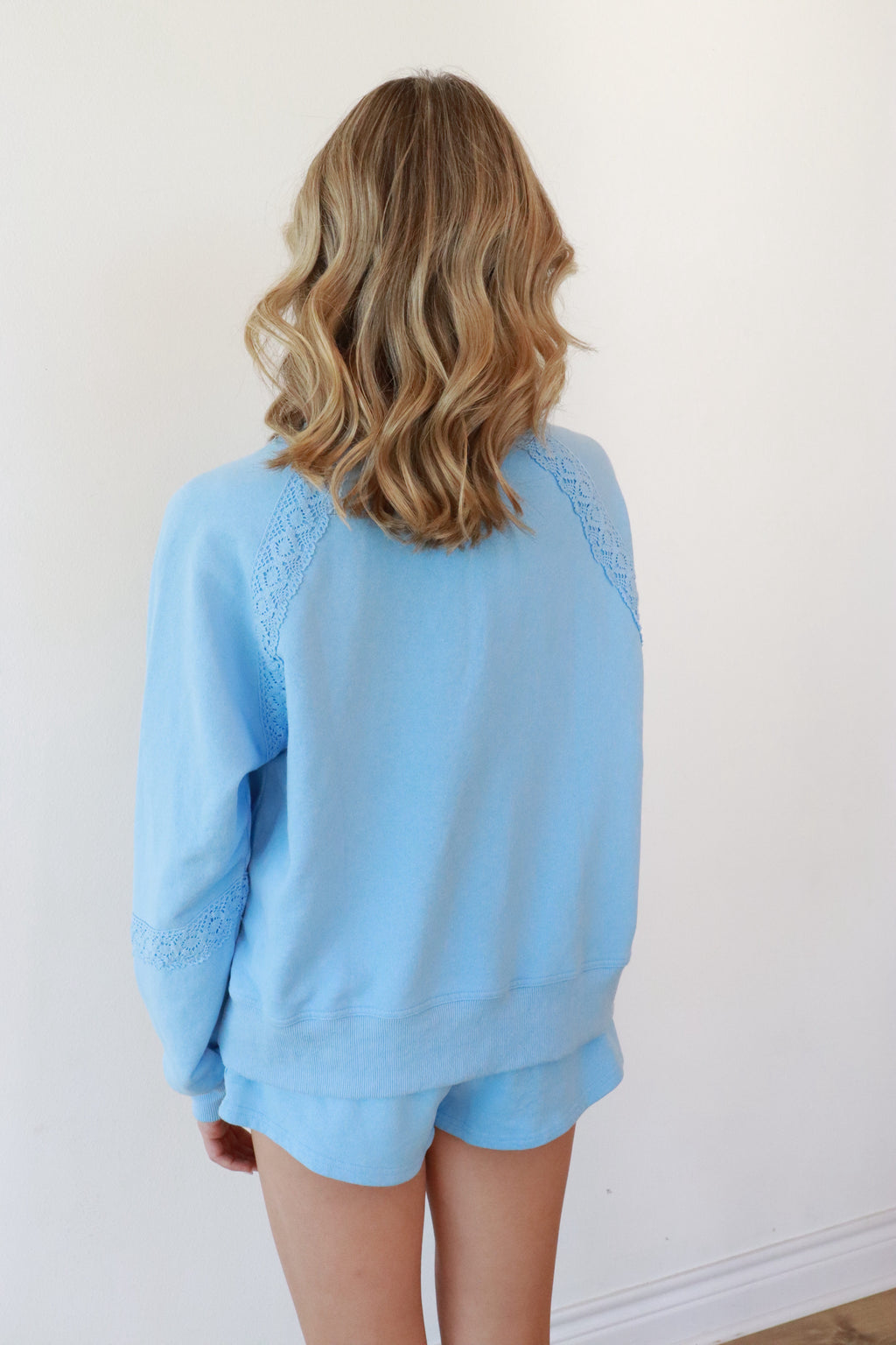 Benny Blue Lace Trim Set