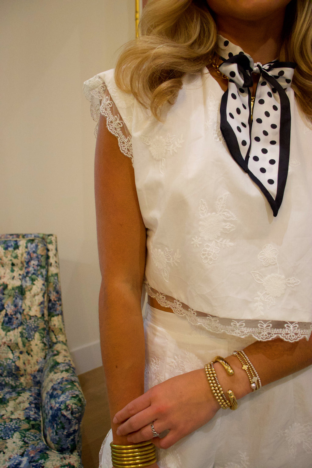 Bowie White Embroidered Set