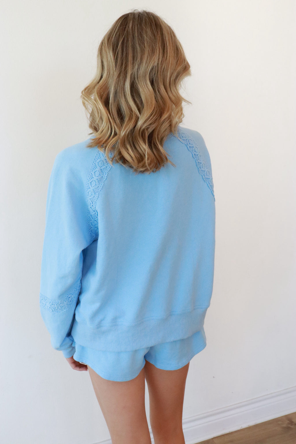 Benny Blue Lace Trim Set