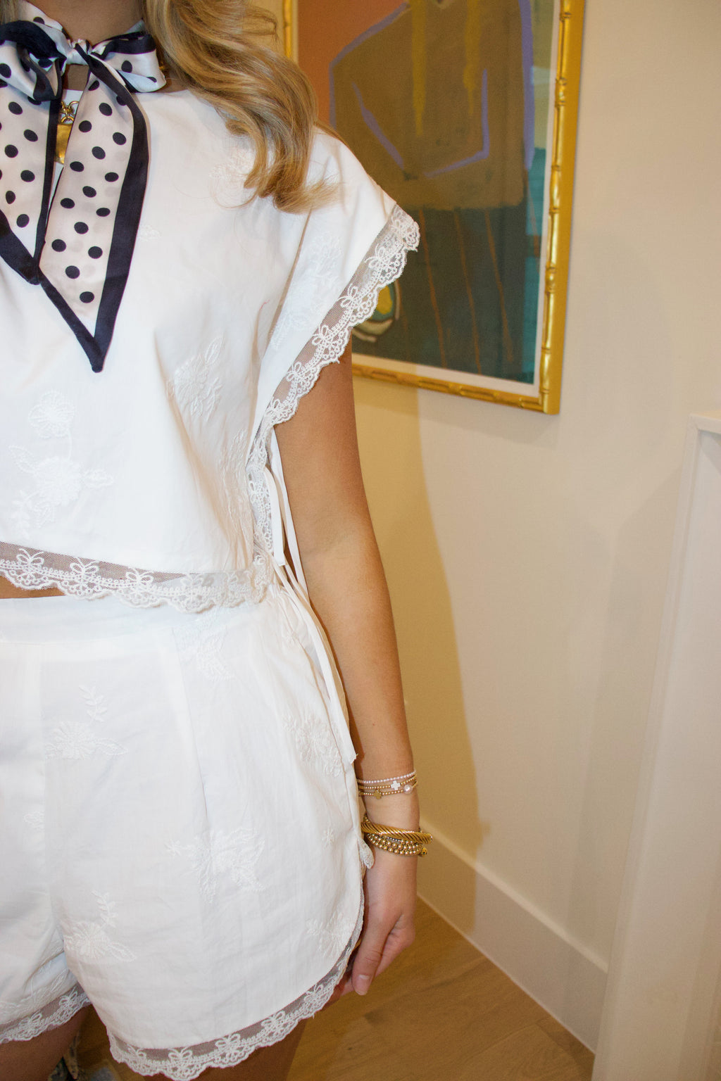 Bowie White Embroidered Set