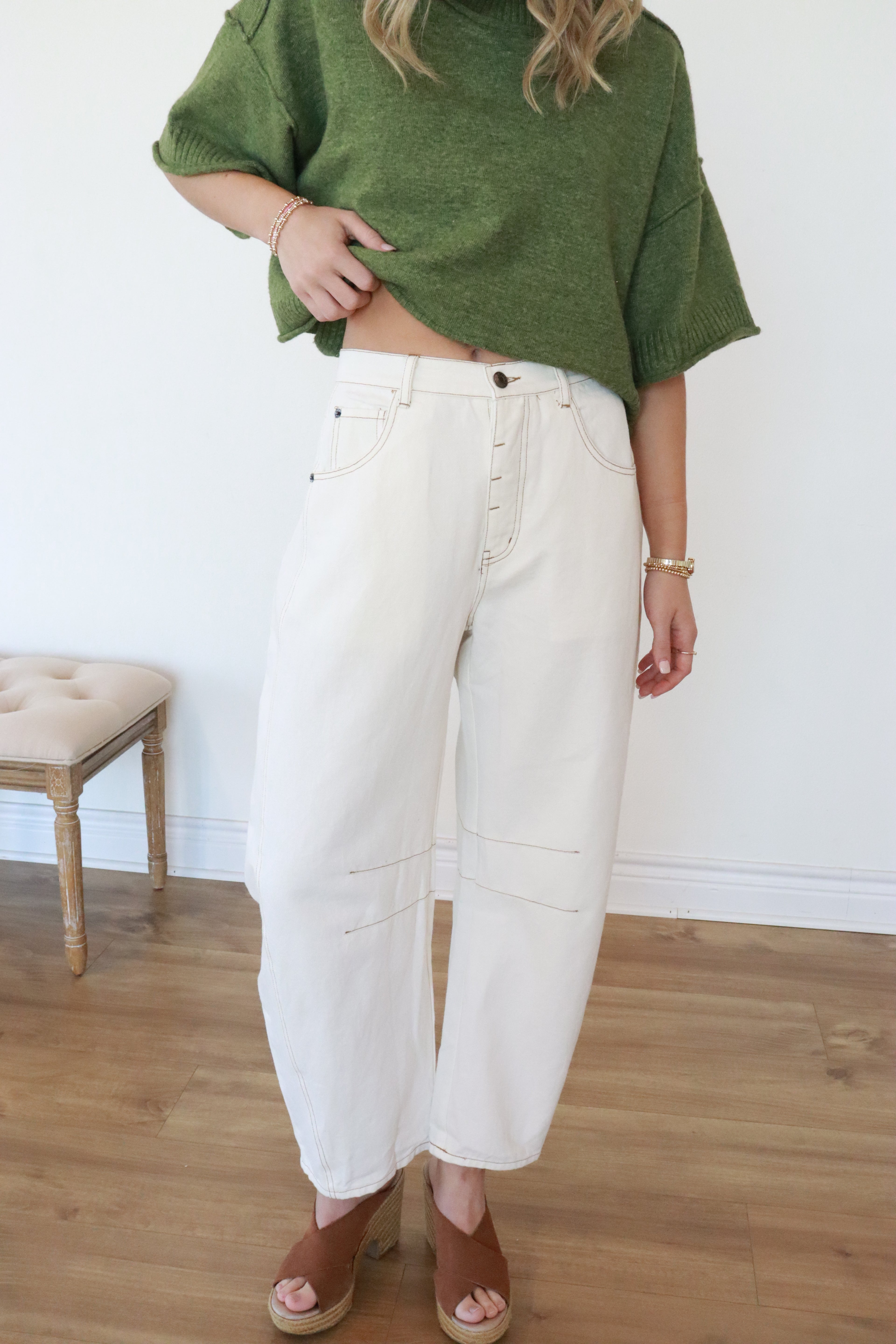 White Barrel Jeans